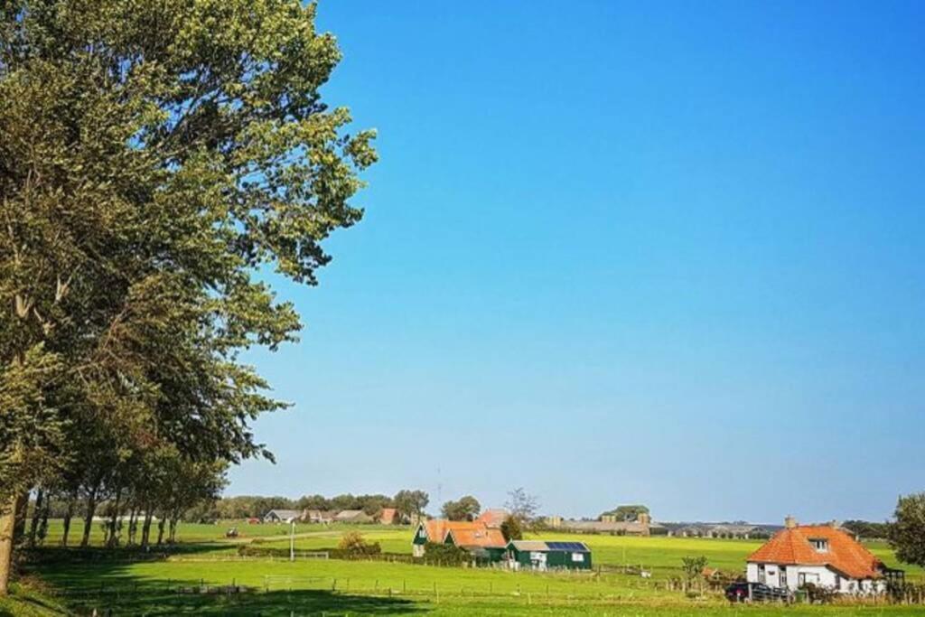 Prachtig Scandinavisch Chalet Makkum Buitenkant foto